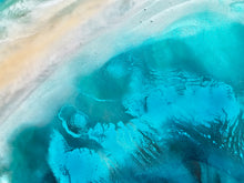 Load image into Gallery viewer, Falling